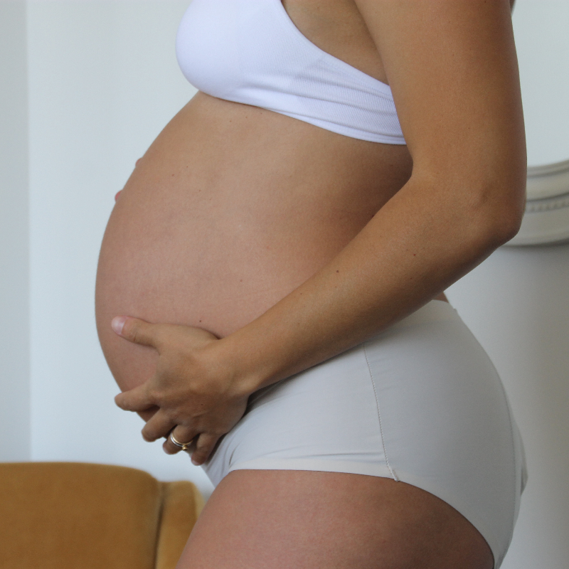 Nude Seamless Maternity & Postpartum Briefs | Light Flow | Sizes 10 to 18 - Mint Global